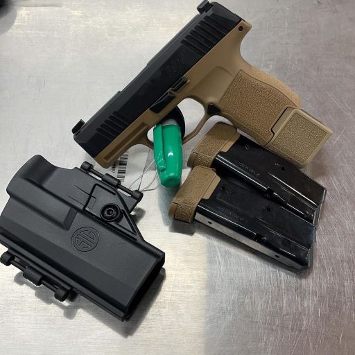 Sig Sauer 365 with 3 mags and holster